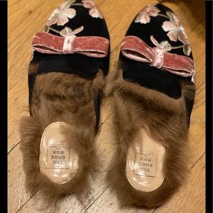 Shoe box mules /slides